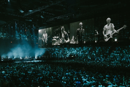 Screen dreams: super-sized effects for U2's 2015 tour